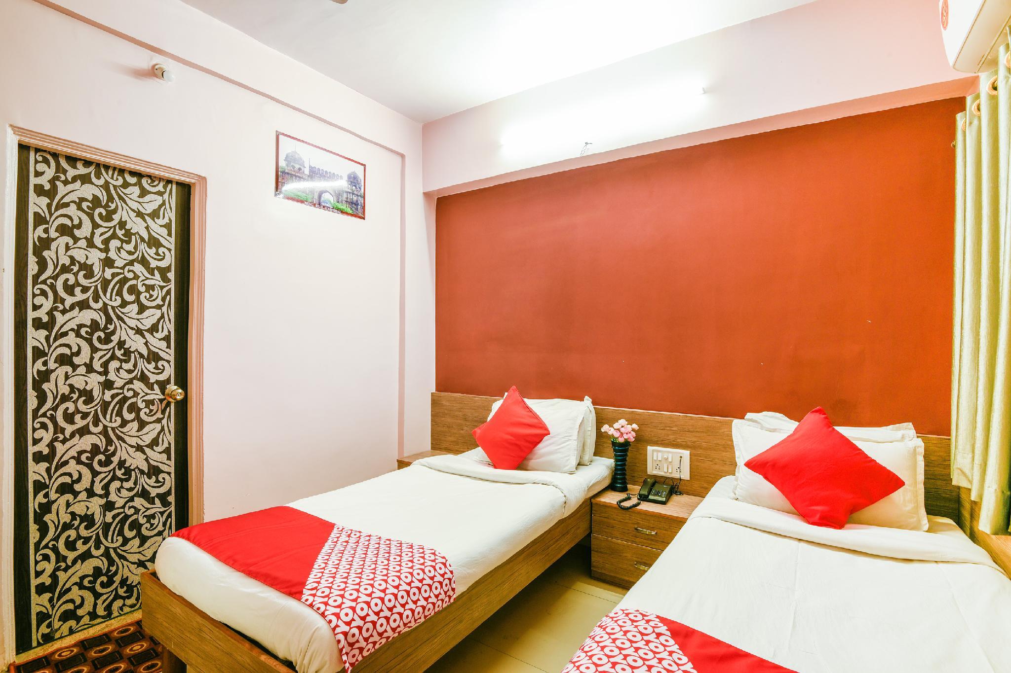 Executive Room 1