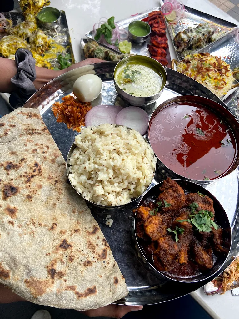 maincourse-HotelJayMalharBhojnalay-grobizzz.in-4