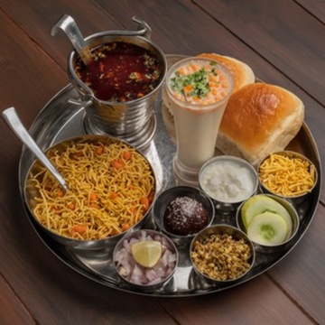 breakfast-HotelMamaShri-grobizzz.in-5